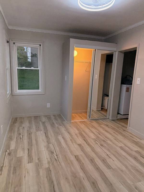 16 E Illinois ST #1, Lemont, IL 60439