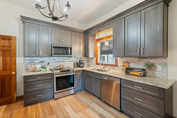 116 W Swan St, Centerville, TN 37033