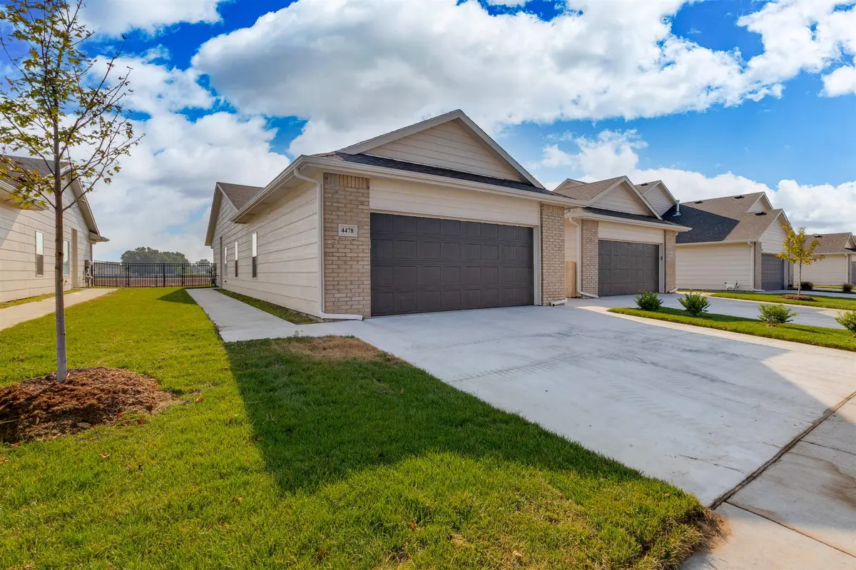 4543 N Sandplum, Wichita, KS 67205