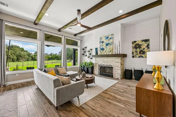 540 Oak Point CT, Liberty Hill, TX 78642