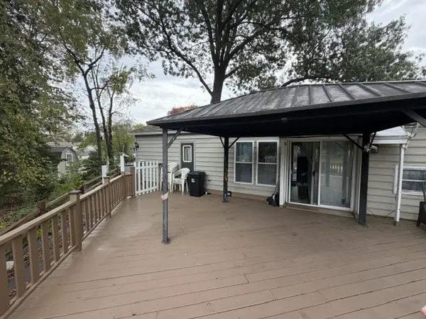 179 Fossil Cove LN, Wilmington, IL 60481