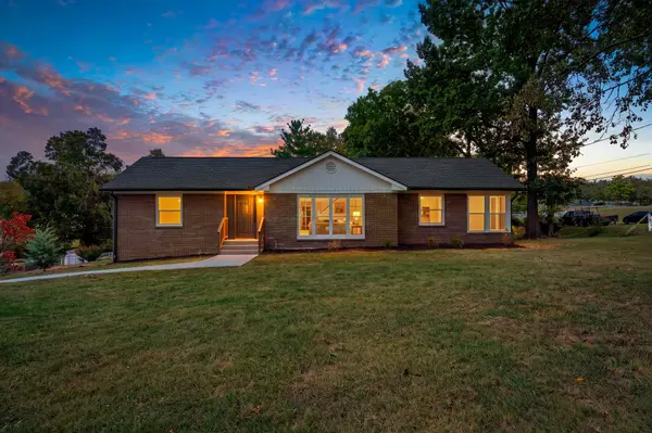 100 S Graycroft Ave, Madison, TN 37115