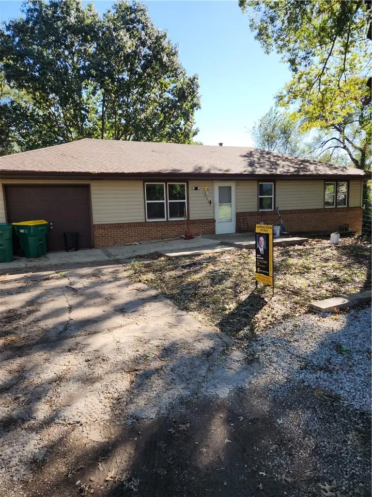 2945 N 57th ST, Kansas City, KS 66104