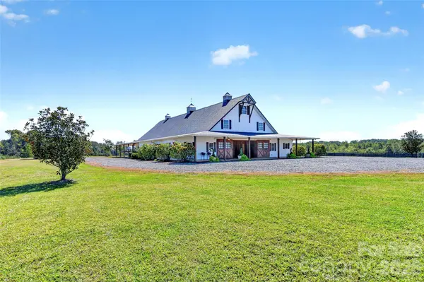 2380 New House RD, Ellenboro, NC 28040