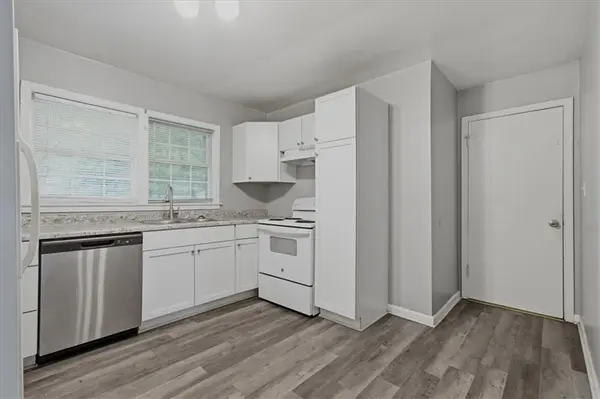 10002 Belmont AVE, Kansas City, MO 64134