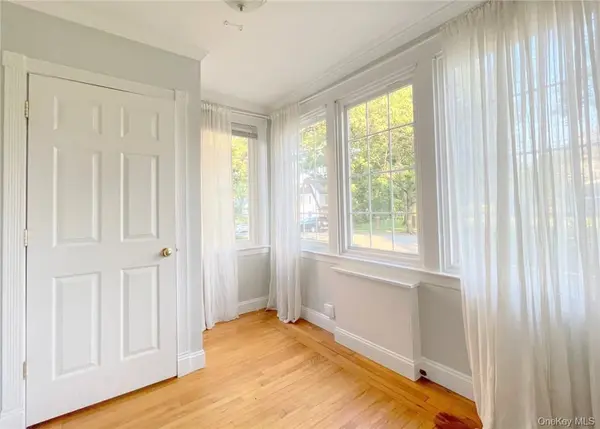 306 Soundview AVE #Right, Mamaroneck, NY 10543