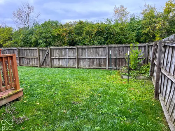 1052 Halifax LN, Indianapolis, IN 46231