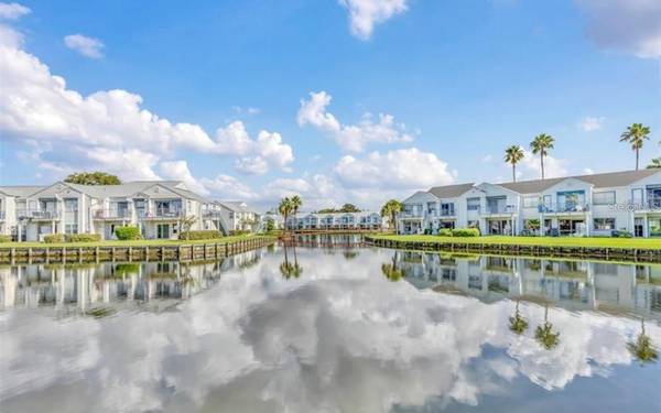 2556 WOODGATE BLVD #103, Orlando, FL 32822