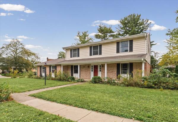 2408 Bedford DR, Champaign, IL 61820