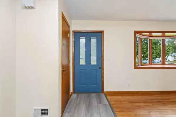 1908 Whitewater TRL, Brooklyn Park, MN 55444