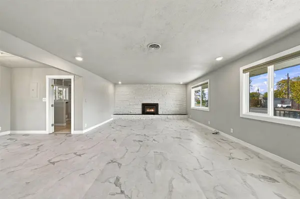 857 N Vista DR, Moses Lake, WA 98837