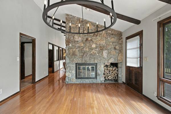 2993 Hobbitshire Dr, Centerville, TN 37033