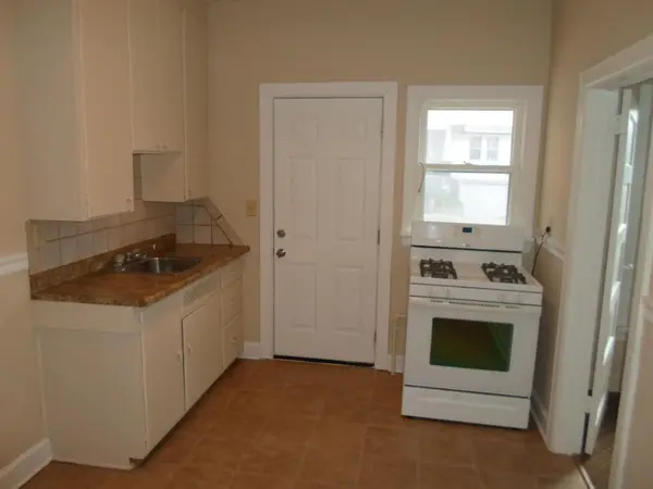 861 S Missouri AVE, Springfield, MO 65806