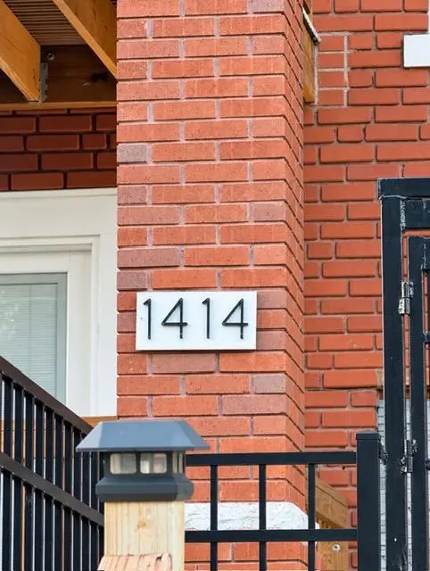 1414 E 30th ST, Kansas City, MO 64128