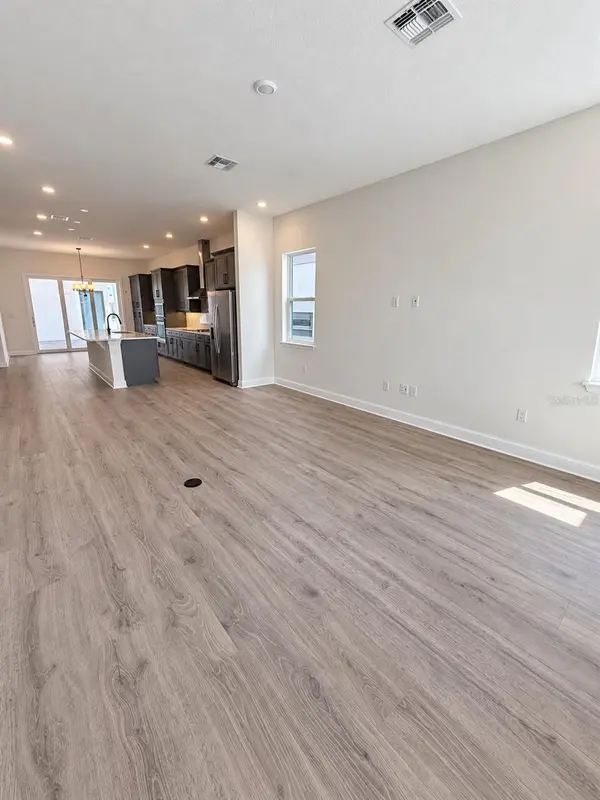 10256 FIDDLEY ALY, Orlando, FL 32827
