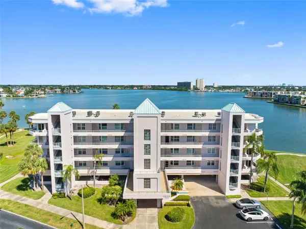 8021 SAILBOAT KEY BLVD S #304, St Petersburg, FL 33707