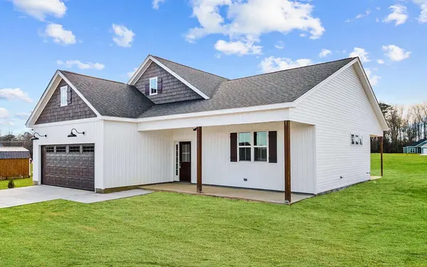 542 Saint George Dr, Crossville, TN 38558