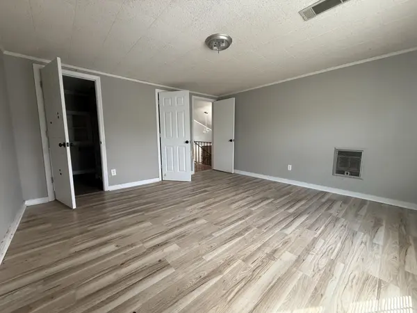 1507 Lawndale St, Fayetteville, TN 37334