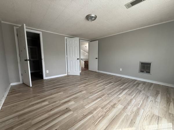 1507 Lawndale St, Fayetteville, TN 37334