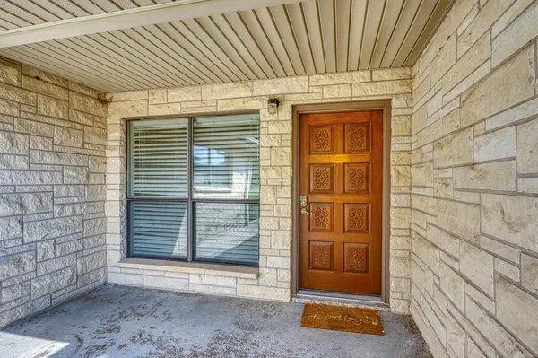 209 Senisa DR, Buchanan Dam, TX 78609