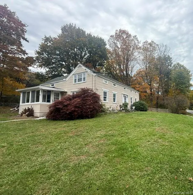 1290 Lakes RD, Monroe, NY 10950