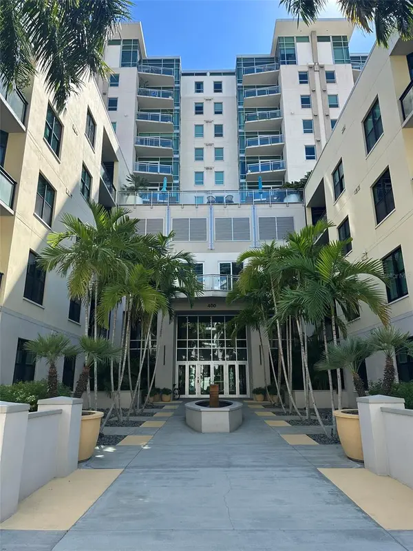 400 4TH AVE S #1207, St Petersburg, FL 33701