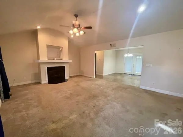 176 Carolina Paradise RD, Rutherfordton, NC 28139
