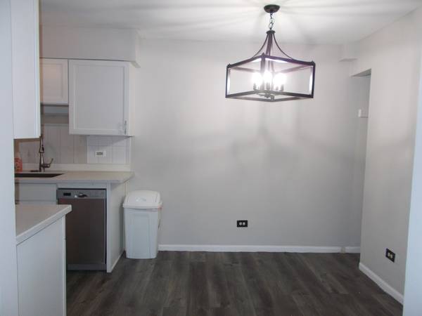 10430 Ridgeland AVE #12, Chicago Ridge, IL 60415