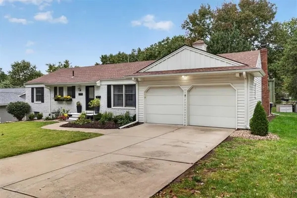 11520 Walnut ST, Kansas City, MO 64131