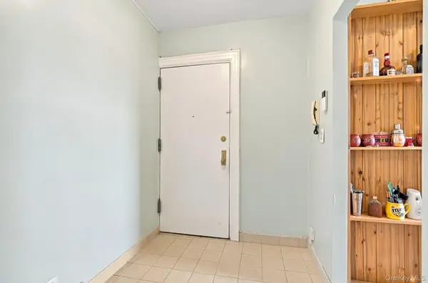23 Old Mamaroneck RD #4K, White Plains, NY 10605