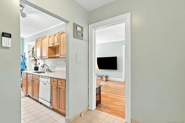 23 Old Mamaroneck RD #4K, White Plains, NY 10605