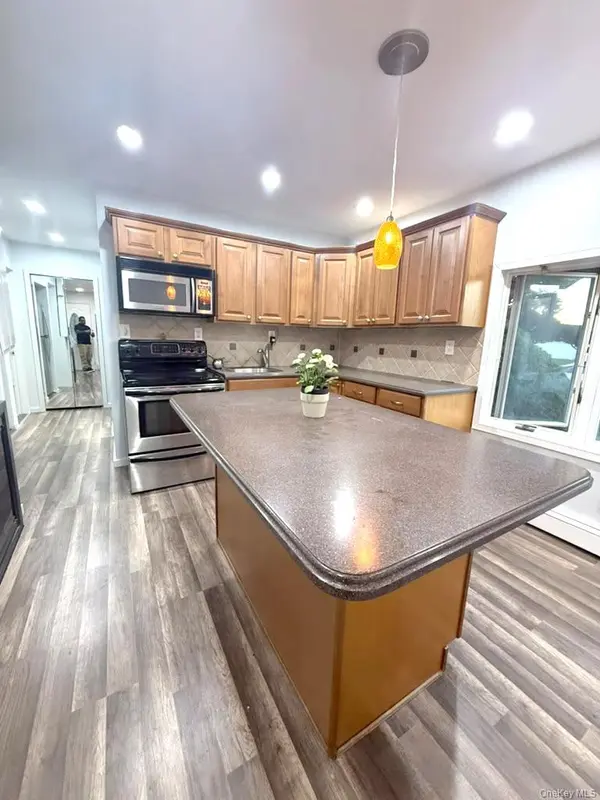 Address not disclosed, Levittown, NY 11756