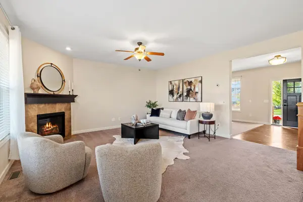 19250 Indora TRL, Lakeville, MN 55044