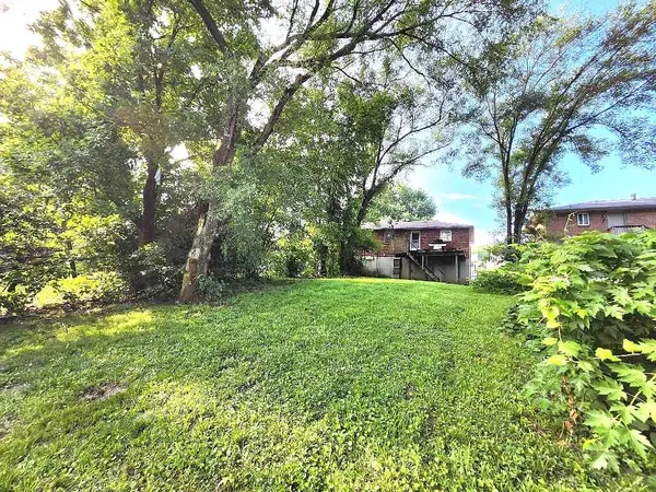 4934 Dixie AVE, Kansas City, KS 66106