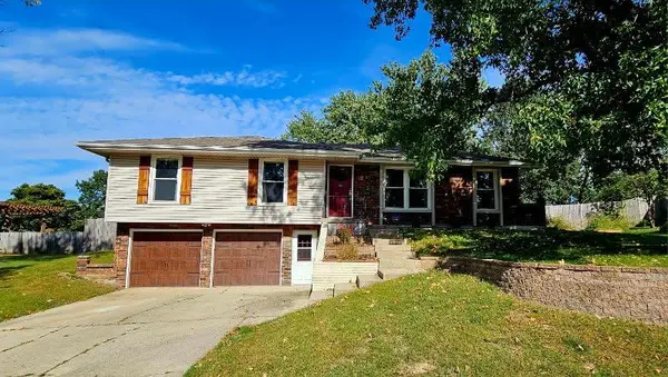 7013 N Winan AVE, Kansas City, MO 64152