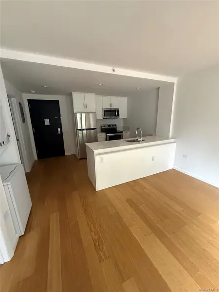 402 E 118th ST #1A, New York (manhattan), NY 10035