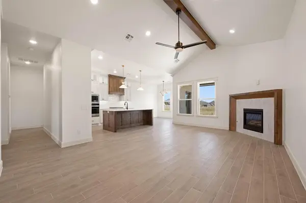 4908 Vine Cliff RD, Mustang, OK 73064