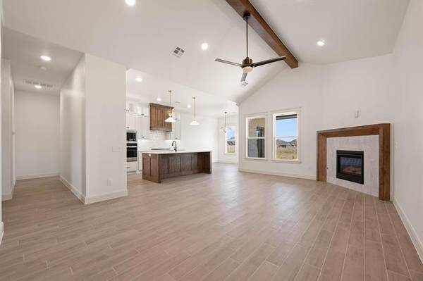 4908 Vine Cliff RD, Mustang, OK 73064
