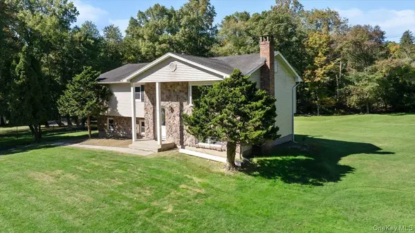 3 Young CT, Suffern, NY 10901