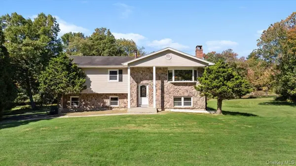 3 Young CT, Suffern, NY 10901