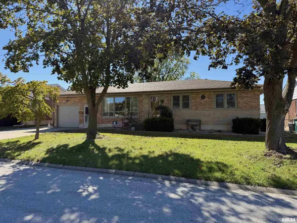 3704 Biscayne ST, Quincy, IL 62301