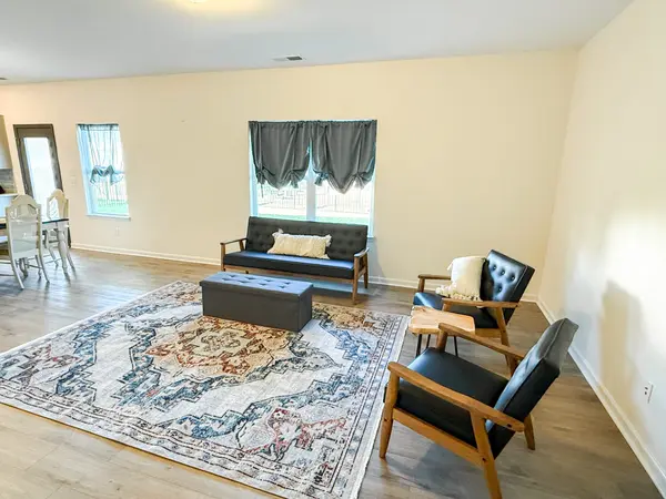 3728 Capstone Dr, Murfreesboro, TN 37128