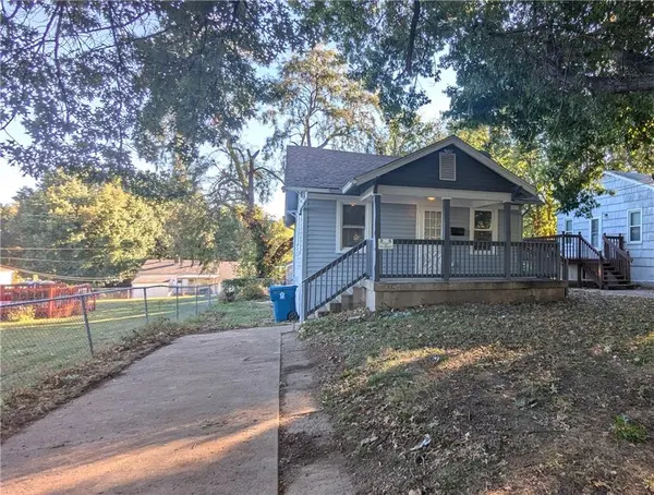 439 Aberdeen ST #E, Independence, MO 64055