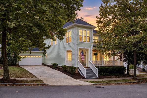 8348 Saint Danasus Dr, Nashville, TN 37211