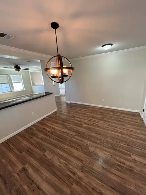 731 Abundance LN, Kyle, TX 78640
