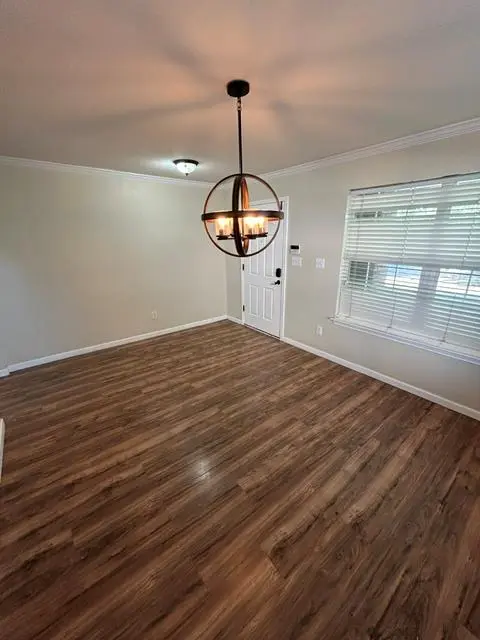 731 Abundance LN, Kyle, TX 78640