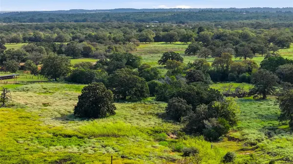 TBD Young School House RD, Smithville, TX 78957