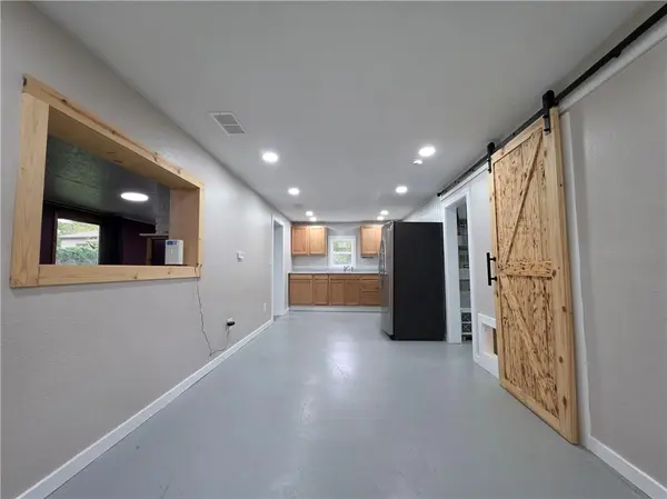 15812 E Independence AVE, Independence, MO 64050