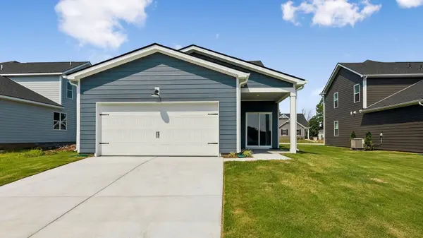 4026 Red Hawk Rd, Columbia, TN 38401