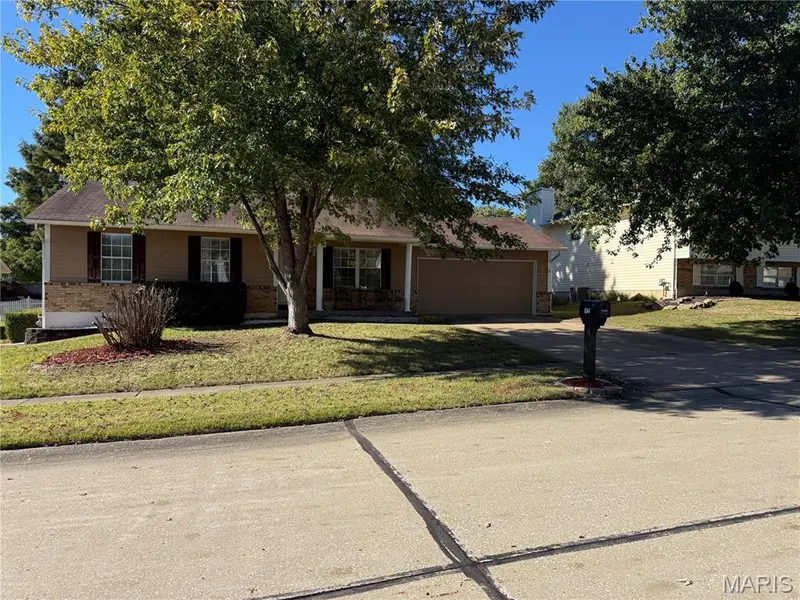 6344 Star Buck DR, O'fallon, MO 63368